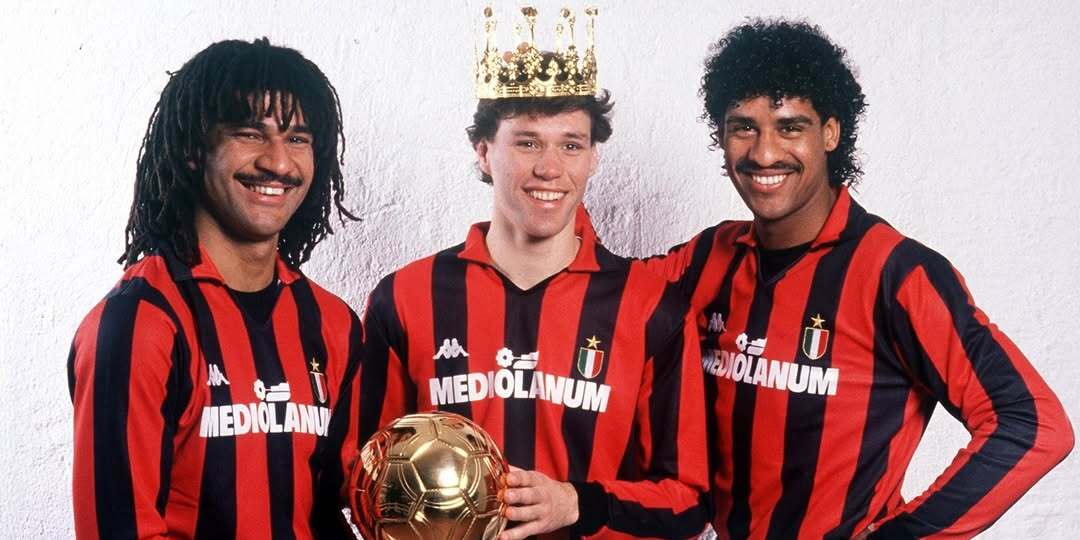 In vista del 125 esimo anniversario della fondazione del Milan, ecco i 5 momenti storici della storia del Milan.